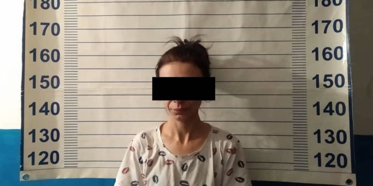 Кызыл-Кыяда өзү жашаган үйдүн мончосуна сойкукана уюштурган делип 33 жаштагы келин кармалды