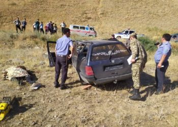 Жалал-Абадда жеңил унаа оодарылып, 45 жаштагы киши көз жумду