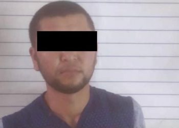 «Эгер кызың мени менен жашабаса, сүрөттөрүн жарыялайм». Баткенде 65 жаштагы аялды коркуткан жаран кармалды