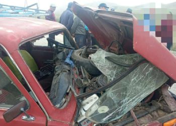 Нарында эки унаа сүзүшүп, 7 адам жаракат алды (сүрөт)