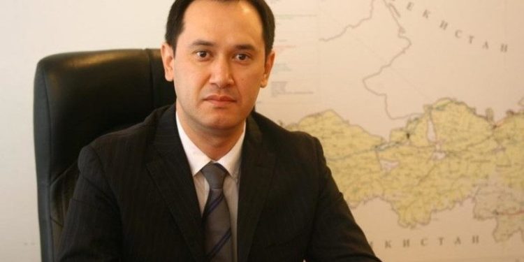 Эркинбек Осоев транспорт жана коммуникациялар министри болуп дайындалды