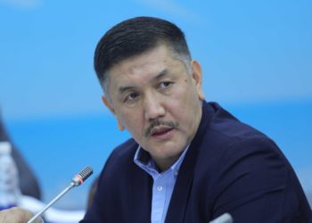 Депутат Төрөбай Зулпукаров камакта калтырылды