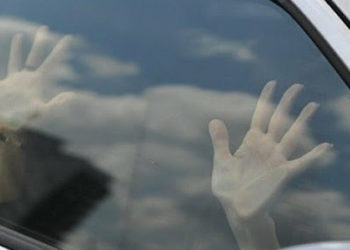 «Унаага отургузуп, коркутуп…» Чүйдө 28 жаштагы жигит 13 жаштагы кызга ыплас аракет кылган делүүдө