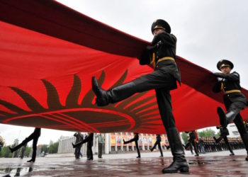 Эгемендүүлүккө 30 жыл! «Ала-Тоо» аянтында майрамдык салтанат өтүп жатат