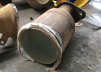 Катализаторлорду сыртка ташып чыгарууга тыюу салынды