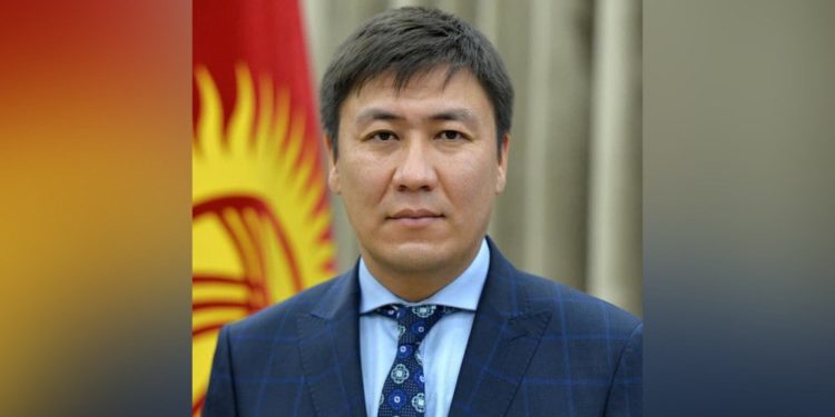 Алмазбек Бейшеналиев Кыргызстандын Швейцариядагы элчиси болуп дайындалды