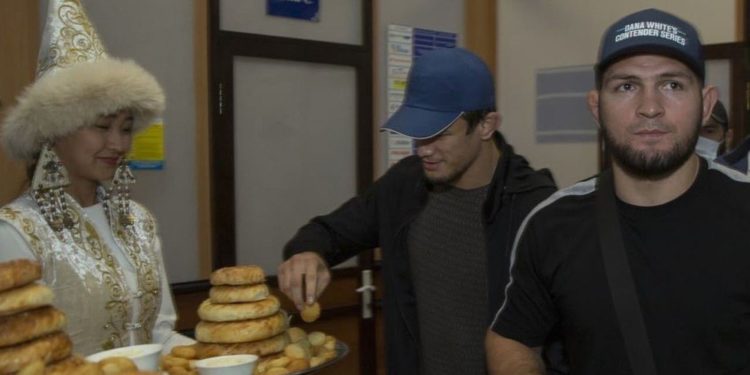 Кыргызстанга UFC’нин мурдагы чемпиону Хабиб Нурмагомедов келди