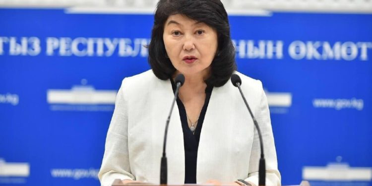 Кыргызстанга күздө Sinopharm жана Pfizer вакциналарынын келиши күтүлүүдө