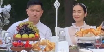 Ырчы Толгонай Арзыкеевага жигити сөйкө салды (сүрөт, видео)