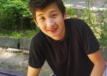 «Үйүнөн чыккан боюнча кайтып барган эмес». Балыкчыда 18 жаштагы Азим Садырбеков изделип жатат