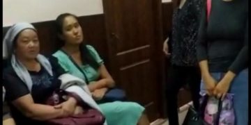 «Элдик кабарчы»: «Манас» аэропортуна кеткен жолду жабабыз». Учкун айылындагы чыр