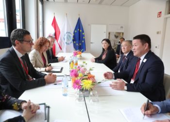 Жогорку Кеңештин төрагасы Австриянын Федералдык кеңешинин президенти менен жолукту