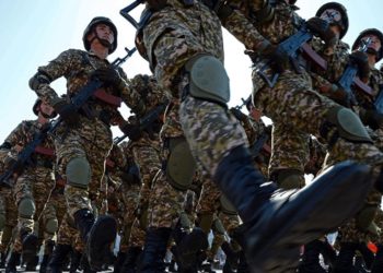 Кыргызстандын аскер кызматкерлеринин пенсиясы жогорулады