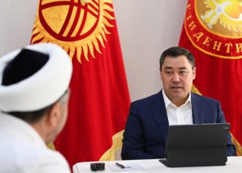 Садыр Жапаров муфтий Замир Ракиев менен жолукту. Эмнелер талкууланды?