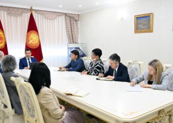 Президент Садыр Жапаров «Эркин Европа/Азаттык» медиакорпорациясынын президентин кабыл алды