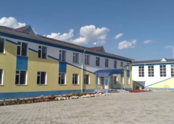 Ысык-Көлдө курулушу 7 жыл мурун башталган мектеп пайдаланууга берилди