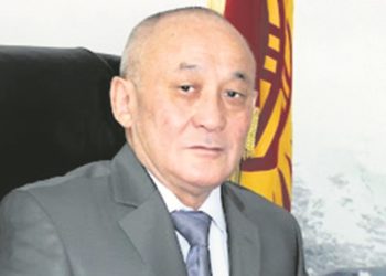 Айылчы Сарыбаев уулунун суракка алынышы боюнча: «Ташиев менен Жапаровго эскертерим, от менен ойнобогула!»