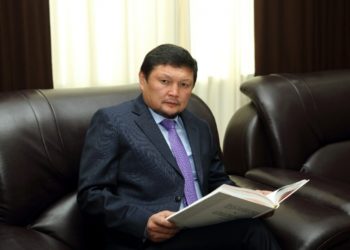 Сыймык Жапыкеев парламенттик шайлоого барабы? Өзүнүн жообу