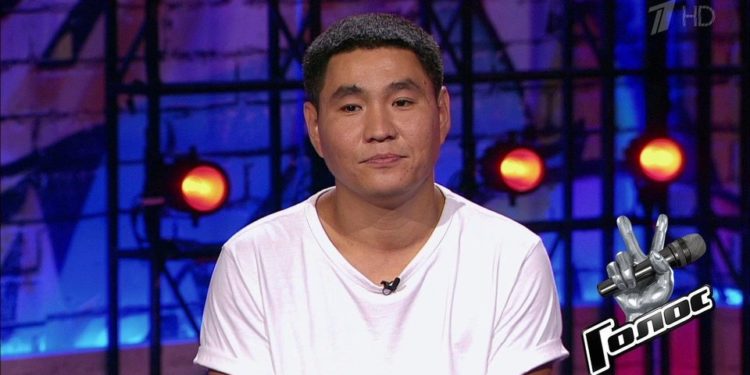 Кыргызстандык Нуржигит Субанкулов Казакстандагы «Голос» долбоорунун катышуучусу болду (видео)