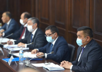 Марипов: «Кышкы жылытуу мезгилине энергетика жана өнөр жай министри жеке жоопкерчиликте болот»