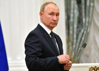 Путин иш сапары менен Тажикстанга барбайт. Ал обочолонууга мажбур