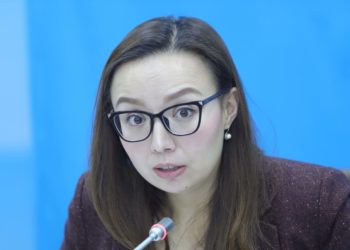 Депутат: «Күйүүчү майдын баасы асман чапчып кетти. Автогаздын баасы да көтөрүлүүдө»