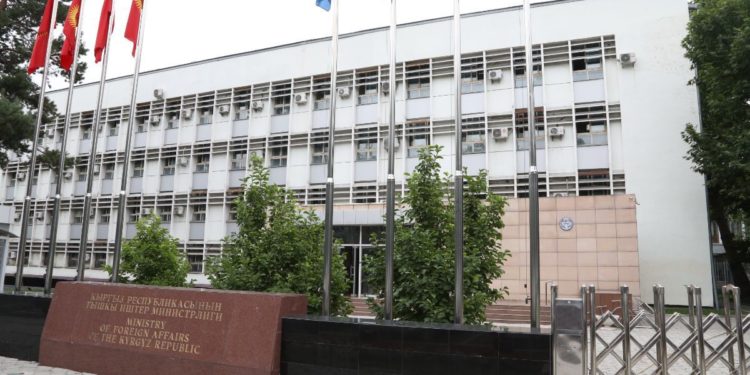 ТИМ парламенттик шайлоону чагылдыруу үчүн чет өлкөлүк журналисттерди аккредитациялай баштады
