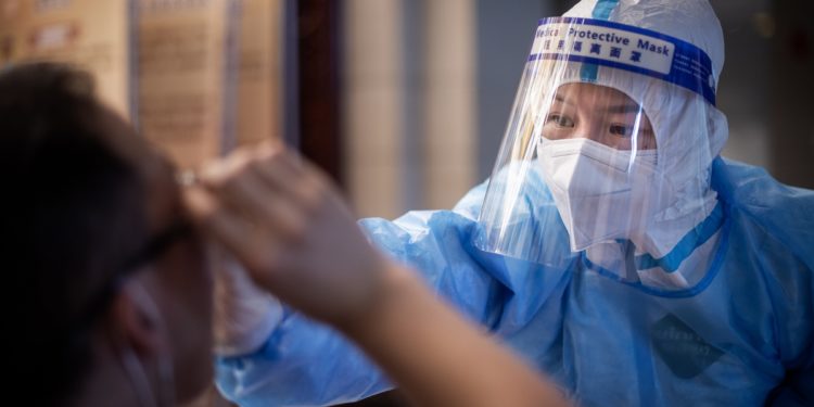 Акыркы суткада 175 адамдан коронавирус аныкталып, 5 киши каза болду. Статистика