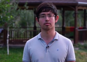 Алмазбек Атамбаевдин уулу Бишкек мэриясын сындап, сотко берерин айтты