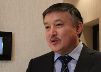 Жогорку Сот Ахматбек Келдибековго карата чыгарылган өкүмдөрдү жокко чыгарды