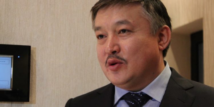Жогорку Сот Ахматбек Келдибековго карата чыгарылган өкүмдөрдү жокко чыгарды