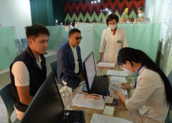 Президенттин маалымат катчысы: «Садыр Жапаровдун жакын туугандары саясатка аралашпайт»