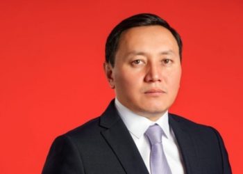 Жаш саясатчы Жеңиш Молдокматовго дагы үч айып тагылды