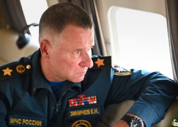 Орусиянын Өзгөчө кырдаалдар министри адам өмүрүн сактайм деп каза болду