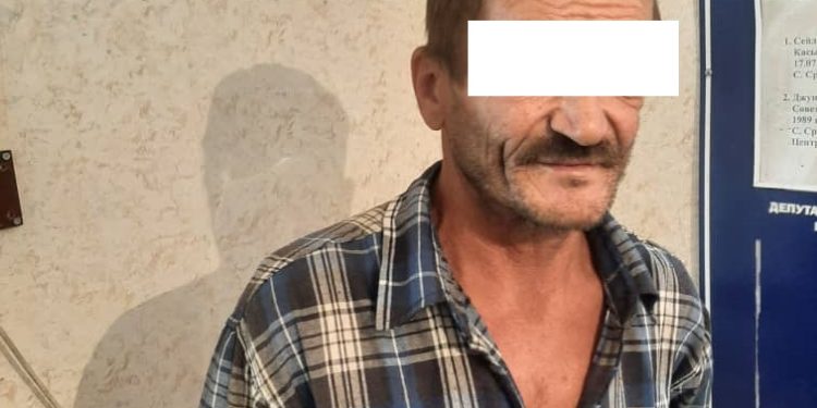 «Бир нече жолу бөтөлкө менен чапкан». Чүйдө 49 жаштагы киши өлтүрүлдү