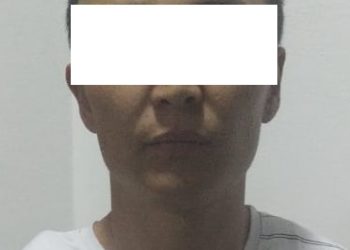 Токмоктогу мечитте садака кутучасынан акча уурдаган делип 31 жаштагы киши кармалды (видео)