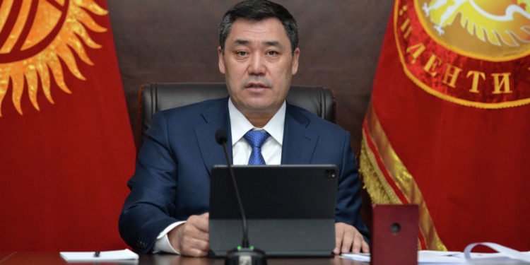 «Мамлекеттик жарандык кызмат жана муниципалдык кызмат жөнүндө» мыйзамга кол коюлду