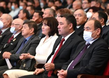 Садыр Жапаров Чолпон-Ата шаарындагы реабилитациялык борборду ишке киргизүү үчүн 3 миллион сом бөлдү