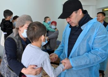 Садыр Жапаров «Алтын Балалык» реабилитациялык комплексин 1-июнга чейин бүтүрүүнү тапшырды