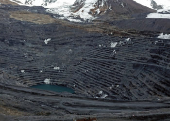 Женевада Кыргызстандын делегациясы менен «Центерра Голддун» сүйлөшүүсүн Скот Перри демилгелеген