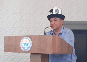 Лейлек районунун акиминин милдетин убактылуу Абдирашит Ташбалтаев аткарат