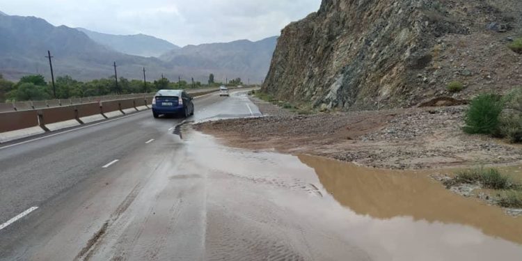 Боом капчыгайында таштарды кулатып түшүрүү иштери жүргүзүлөт