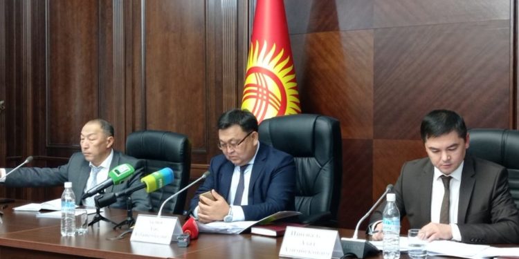 Министрлер кабинети: «Чектен ашып кетсе пландуу өчүрүүлөр болот»
