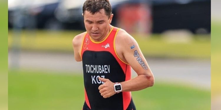 Кыргызстандык Нурбек Тойчубаев паратриатлон боюнча Дүйнө кубогунда алтын медаль алды