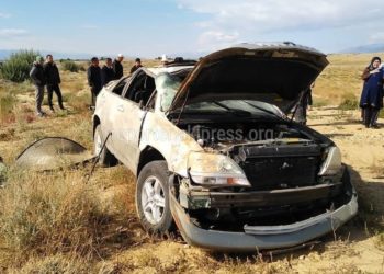 Ысык-Көлдөгү жол кырсыкта Рыспек Акматбаевдин ата-энеси көз жумганы айтылууда