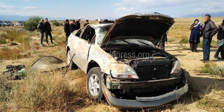 Ысык-Көлдөгү жол кырсыкта Рыспек Акматбаевдин ата-энеси көз жумганы айтылууда