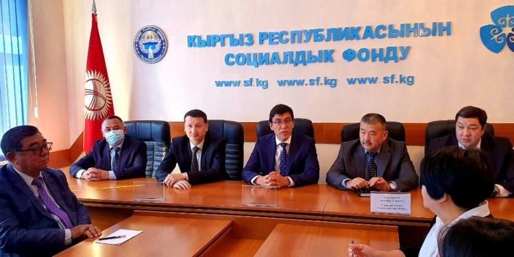 КТРКнын директорлугунан кеткен Бактияр Алиев Социалдык фонддун төрагасы болуп дайындалды