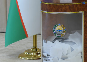 Өзбекстанда президенттик шайлоо өтүп жатат
