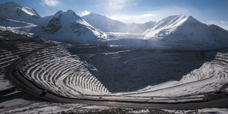 Акылбек Жапаров: «Centerra Gold Inc. «Кумтөр» долбоорунан бир шарт менен кетүүгө даяр»