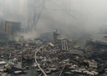 Рязань облусундагы заводдо жарылуу болуп, жети киши каза болду (видео)